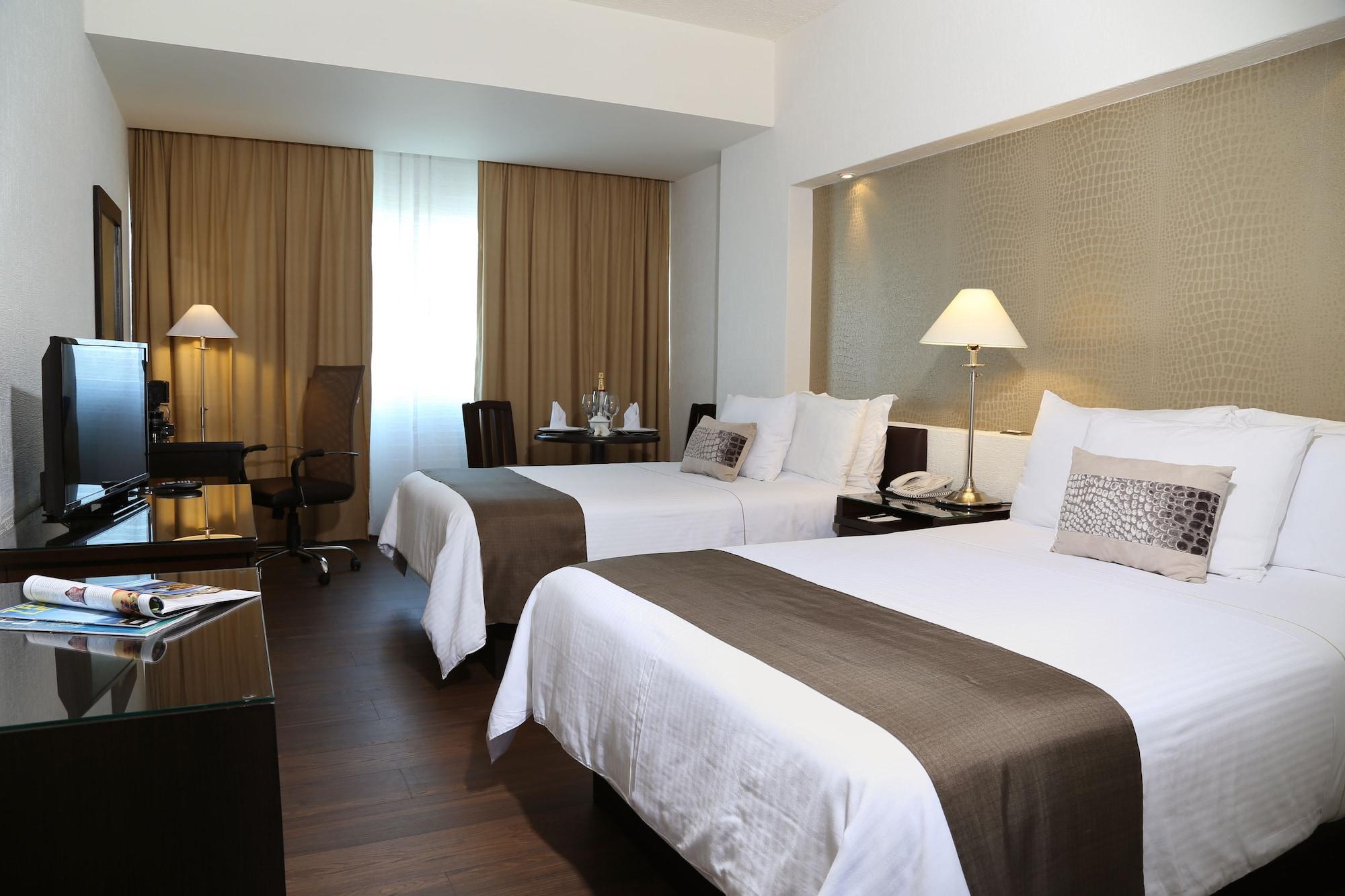 Hotel Meson Ejecutivo Guadalajara Minerva - Av Mexico Esterno foto